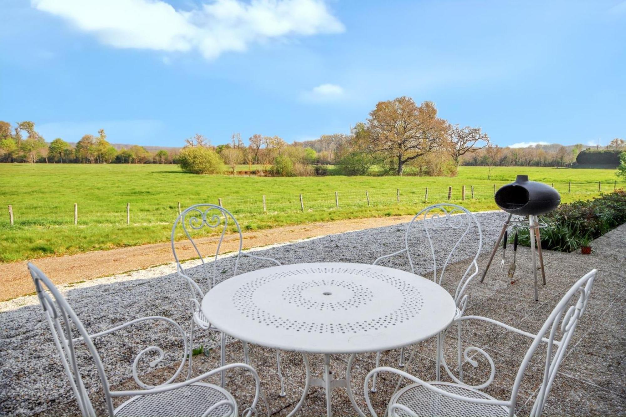 Appartement Cosy A Mont Pres Chambord 100 M² Terrasse 外观 照片